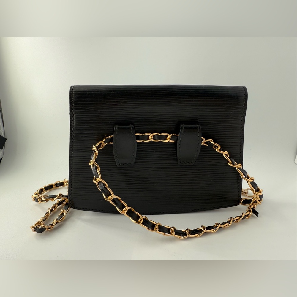 Louis Vuitton Black Epi Leather Chain Clutch - Picture 3 of 8